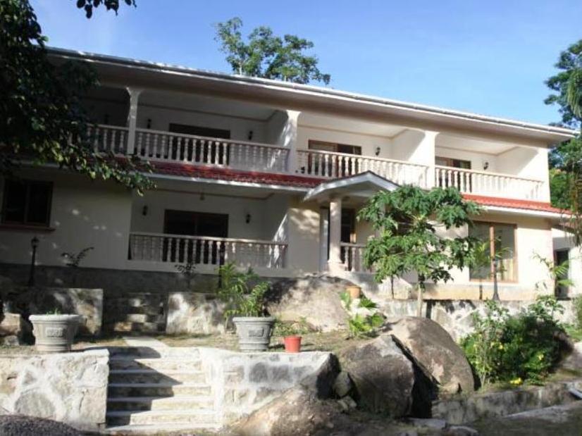 Forest Lodge Bel Ombre Exterior photo