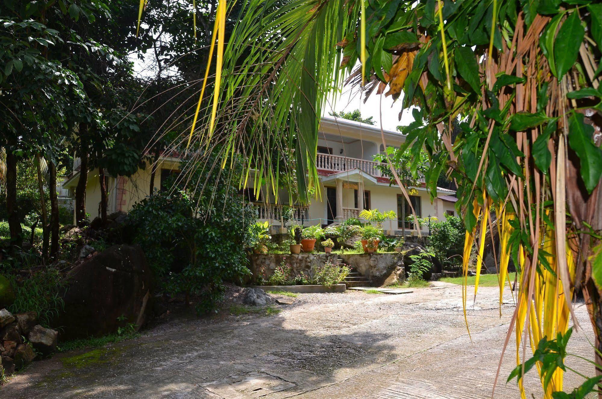 Forest Lodge Bel Ombre Exterior photo